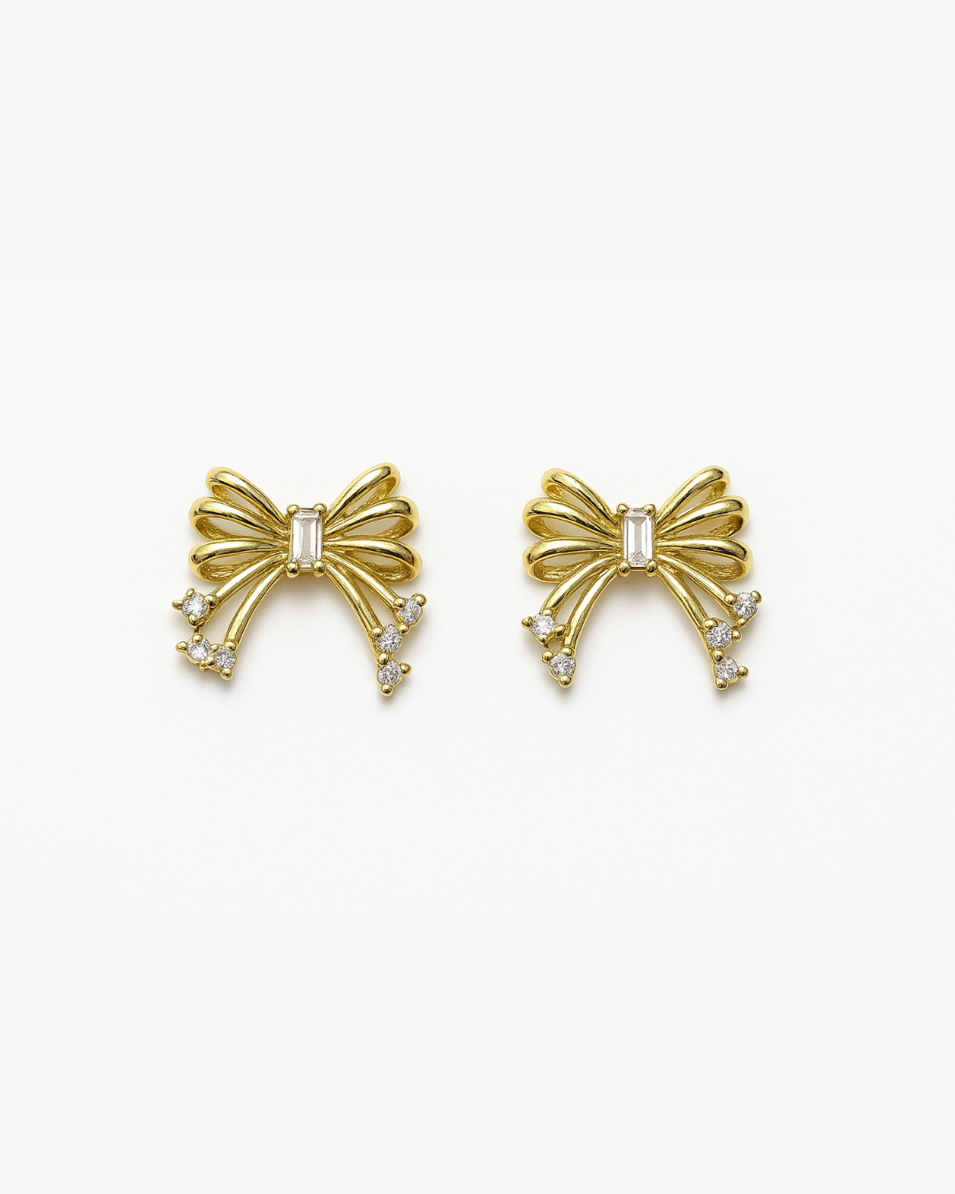 Bow studs with stone - Anti tarnish