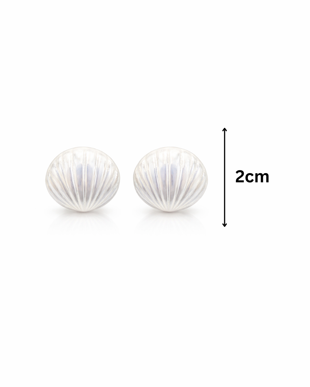 White shell studs