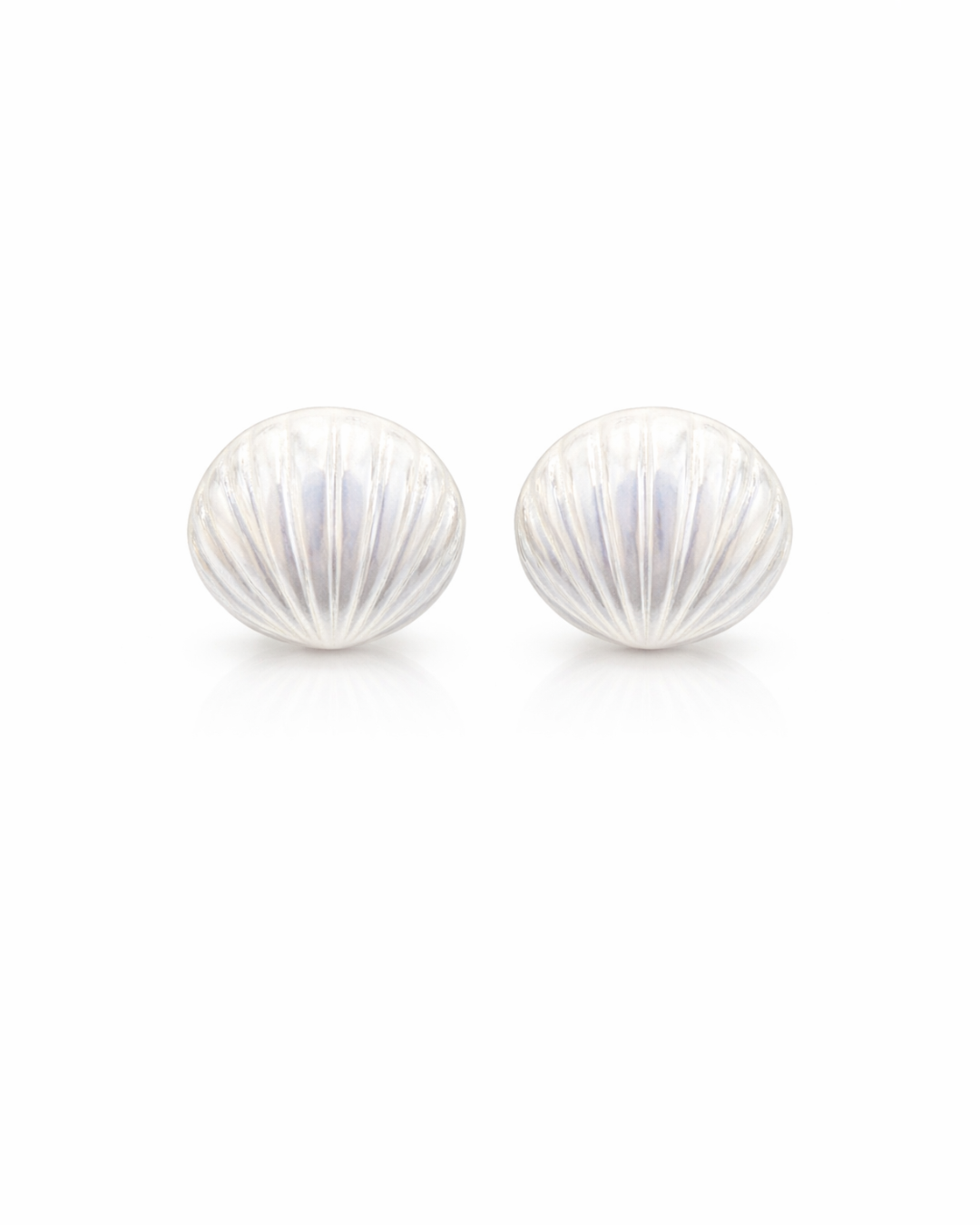 White shell studs