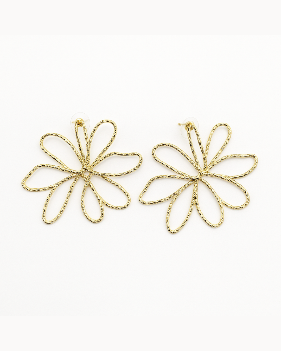 Chunky oversized flower studs - Anti tarnish