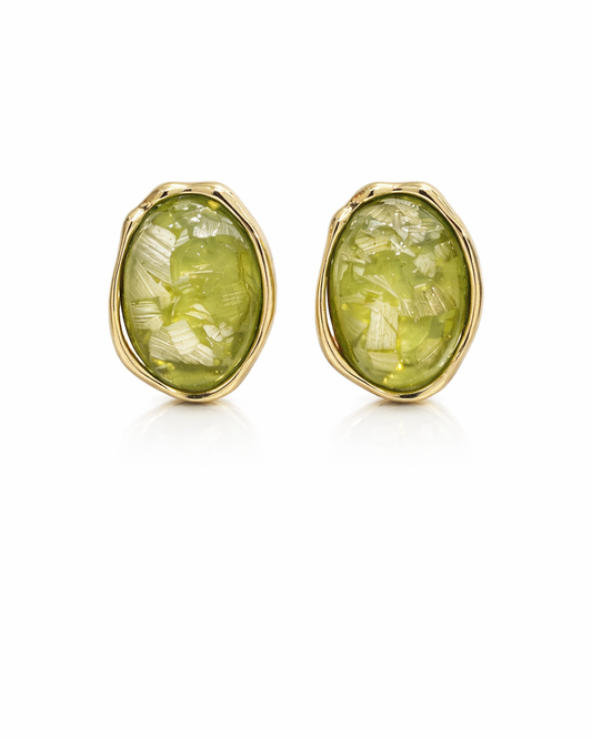 Green resin studs