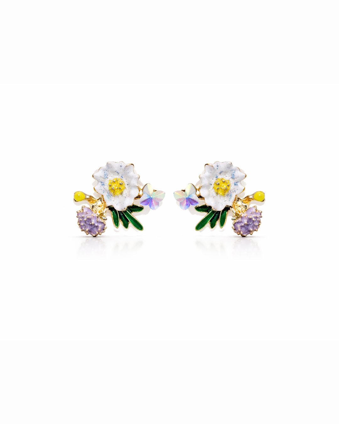 White flower bunch studs